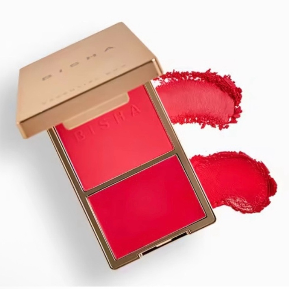 BISHA Essential Duo Blush In Bahamas (Peachy Coral) - Picture 2 of 5
